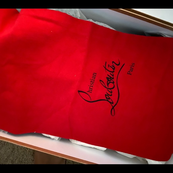 Boots - Picture 2 of 5